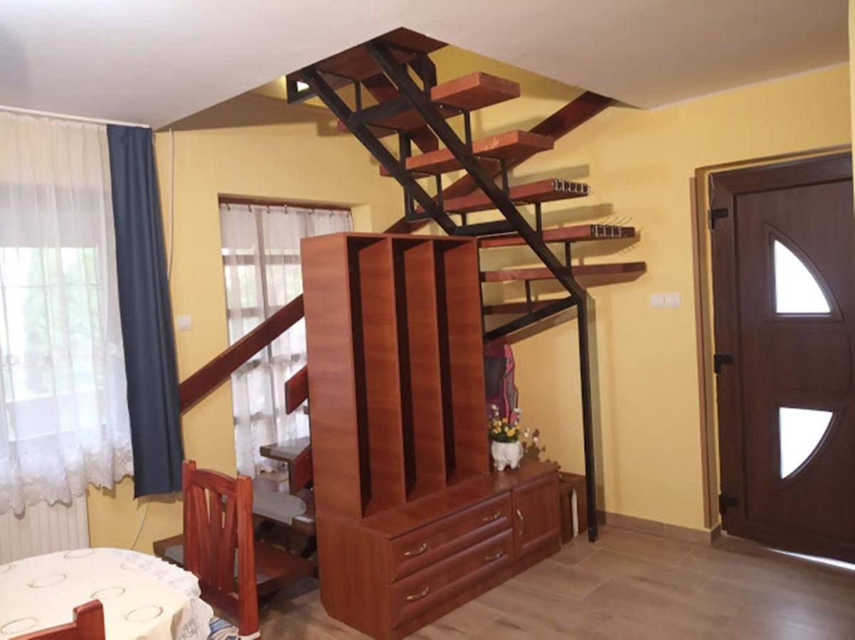 Bazsi Apartman Hajduszoboszlo Ngoại thất bức ảnh