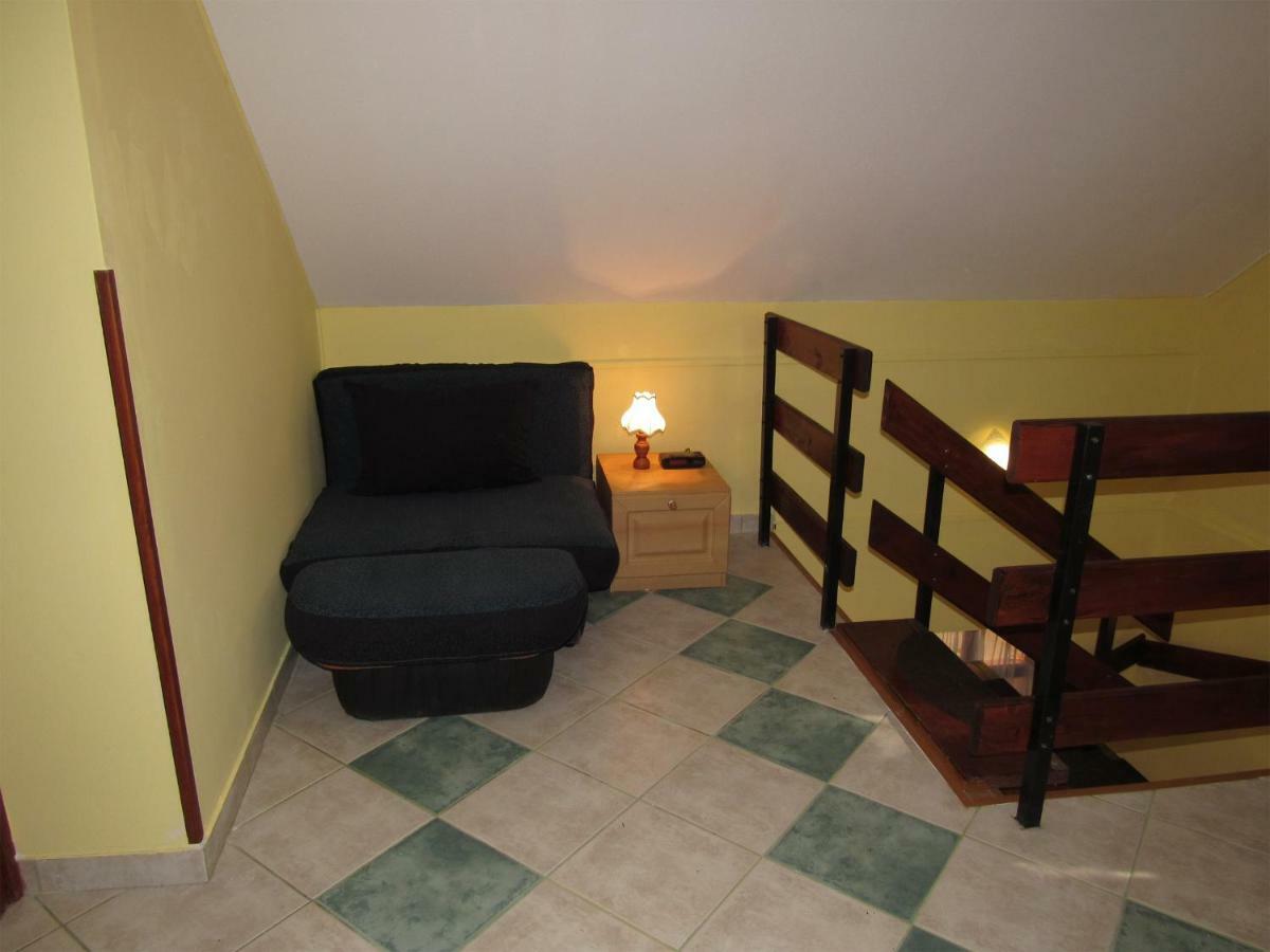 Bazsi Apartman Hajduszoboszlo Ngoại thất bức ảnh